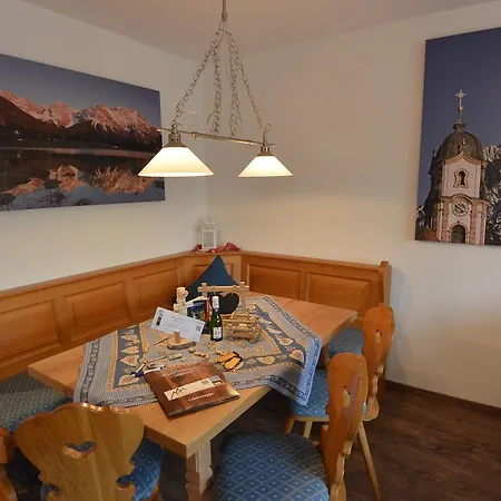 Ferienwohnung Isarrauschen * Mittenwald